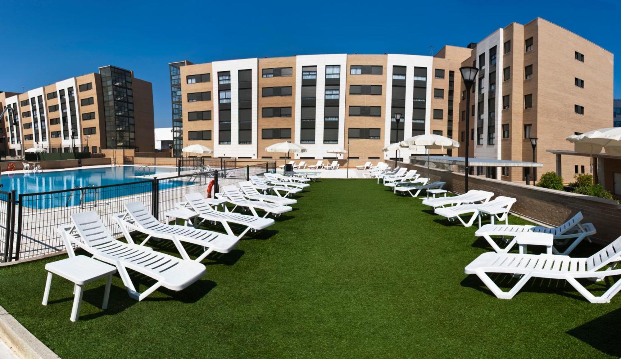 Compostela Suites Madrid Eksteriør billede